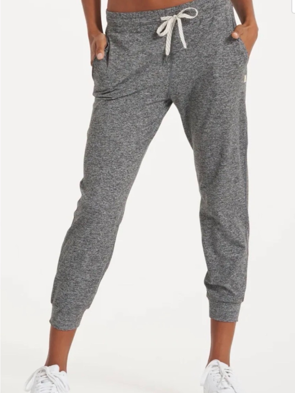 Vuori Women's Performance Jogger Grey Size Small